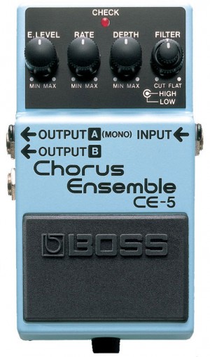 BOSS CE-5 - GITAAREFFECT CHORUS