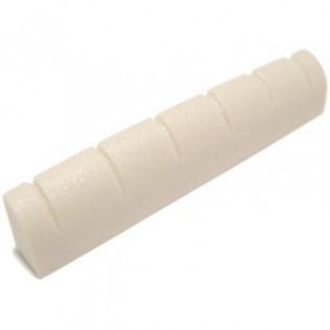 GRAPH TECH PQ-6116-00 TUSQ topkam voor een western gitaar