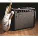FENDER '65 PRINCETON REVERB - GITAARVERSTERKER 12W 10" JENSEN C10R SPEAKER met Stratocaster gitaar