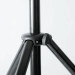 Detail van de voetinstelling van de KONIG & MEYER 21436-009-55 LICHTGEWICHT ALUMINIUM - STANDAARD LUIDSPREKER BOX 35MM HOOGTE 1440-2230 MM