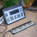 KORG NANOKEY FOLD - CONTROLLER MIDI USB 25 TOETSEN OPVOUWBAAR ZWART aangesloten op tablet / iPad